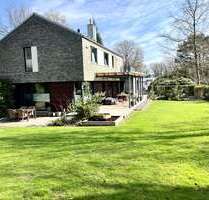 Haus zum Kaufen in Ahrensburg 2.999.000,00 € 465 m²