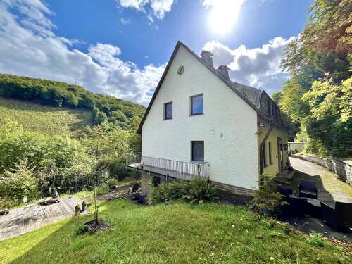 Foto - Haus zum Kaufen in Altena 275.000,00 € 158 m²