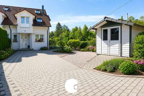 Foto - Haus zum Kaufen in Leinfelden-Echterdingen 990.000,00 € 170 m²