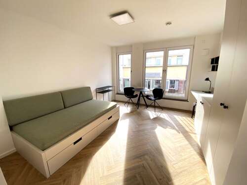 Foto - Wohnung zum Mieten in Berlin 693,39 € 27.78 m²
