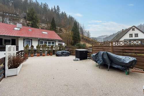 Foto - Haus zum Kaufen in Baiersbronn 379.000,00 € 295.77 m²