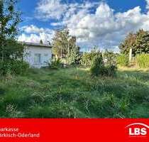 Grundstück zu verkaufen in Hennickendorf 130.000,00 € 615 m²