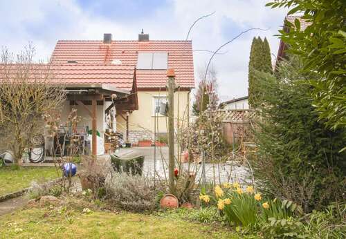 Foto - Haus zum Kaufen in Gelchsheim 320.000,00 € 107 m²