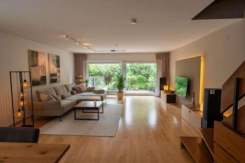 Foto - Haus zum Kaufen in Plankstadt 679.000,00 € 153 m²