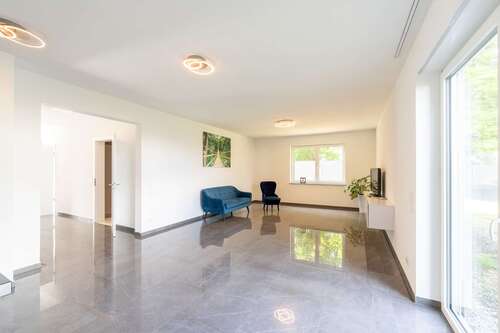 Foto - Haus zum Kaufen in Löhnberg 799.000,00 € 259 m²