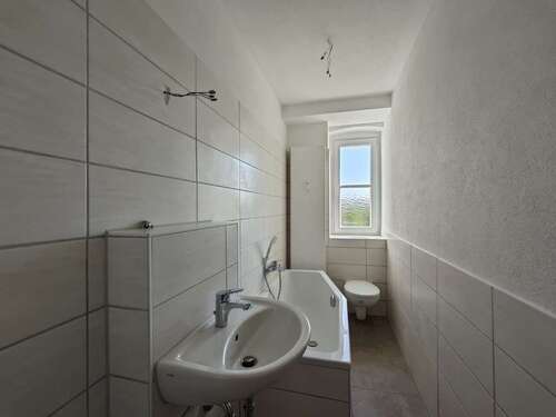 Foto - Wohnung zum Mieten in Weißenfels 365,00 € 56.04 m²