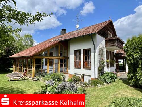 Foto - Haus zum Kaufen in Ihrlerstein 750.000,00 € 249 m²