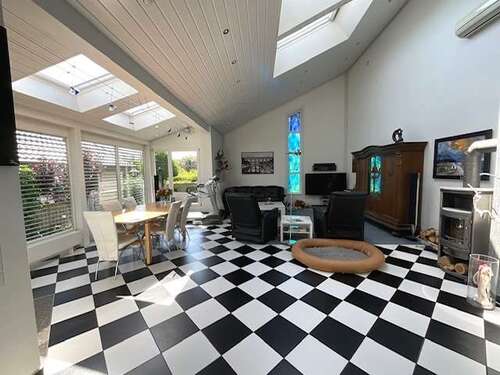 Foto - Haus zum Kaufen in Herrenberg 686.000,00 € 234 m²