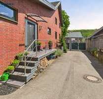Haus zum Kaufen in Hückelhoven-Altmyhl 469.000,00 € 325 m²