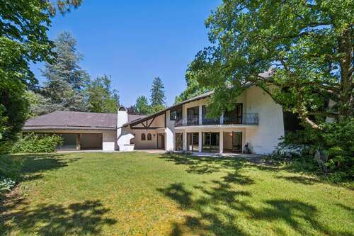 Foto - Haus zum Kaufen in Grünwald 5.500.000,00 € 471 m²