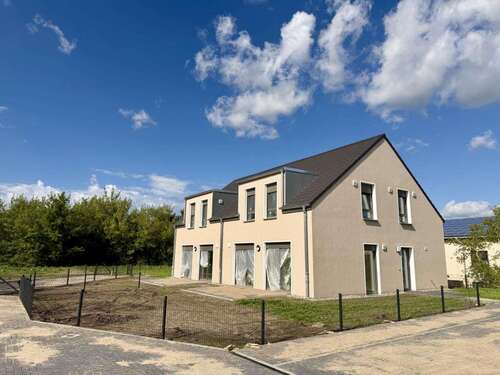 Foto - Haus zum Mieten in Güstrow 1.400,00 € 108.95 m²