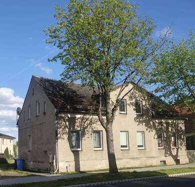 Foto - Haus zum Kaufen in Fredersdorf-Vogelsdorf 340.000,00 € 175 m²