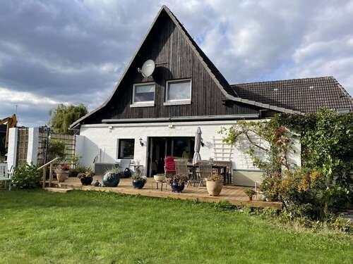 Foto - Haus zum Kaufen in Dersau 495.000,00 € 385 m²