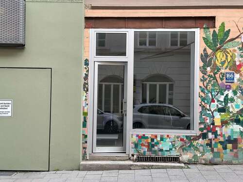 Foto - Einzelhandel in München 1.150,00 € 31 m²