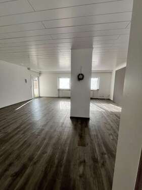 Foto - Wohnung zum Mieten in Römerberg 1.600,00 € 126.5 m²