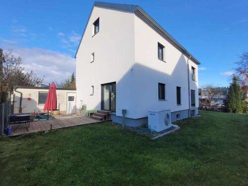 Foto - Haus zum Kaufen in Neusäß 799.500,00 € 156.48 m²