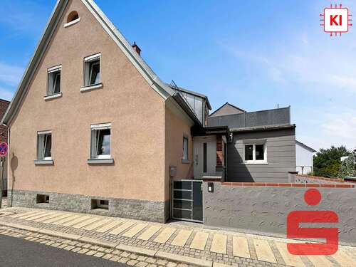 Foto - Haus zum Kaufen in Waldbüttelbrunn 260.000,00 € 125 m²
