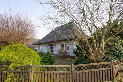 Foto - Haus zum Kaufen in Weener 309.000,00 € 175 m²