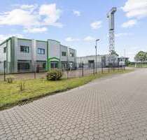 Halle in Hude (Oldenburg) Altmoorhausen 2.950.000,00 € 2949 m² - Hude (Oldenburg) / Altmoorhausen