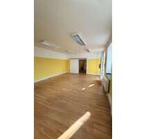 Wohnung zum Kaufen in Düsseldorf 430.000,00 € 93.72 m²