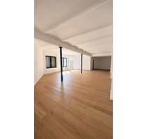 Wohnung zum Kaufen in Düsseldorf 1.290.000,00 € 174.74 m²