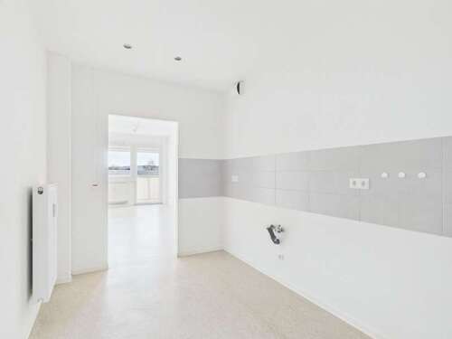 Foto - Wohnung zum Mieten in Chemnitz 425,00 € 73.32 m²