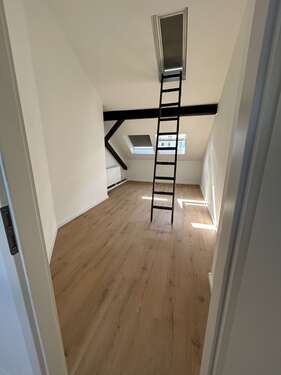 Foto - Wohnung zum Mieten in Wuppertal 800,00 € 80 m²