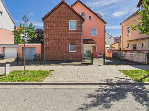 Foto - Haus zum Kaufen in Peine 560.000,00 € 340 m²