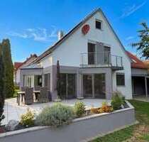 Haus zum Kaufen in Neustadt OT Hienheim 569.000,00 € 200 m²