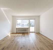 Wohnung zum Kaufen in Augsburg 279.000,00 € 60.86 m²