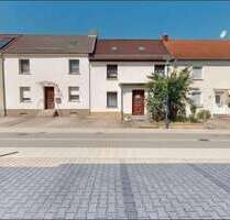 Haus zum Kaufen in Leuna 100.000,00 € 88.96 m²