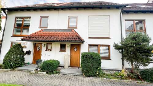 Foto - Haus zum Kaufen in Aystetten 649.000,00 € 154.16 m²