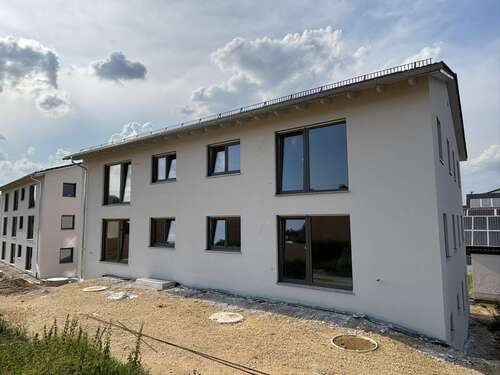 Foto - Wohnung zum Mieten in Ergoldsbach 1.090,00 € 97 m²