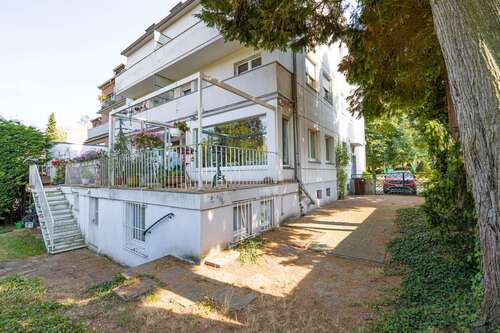 Foto - Haus zum Kaufen in Mönchengladbach 849.000,00 € 480 m²