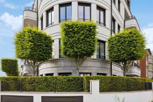 Foto - Wohnung zum Kaufen in Düsseldorf-Oberkassel 2.000.000,00 € 217 m²