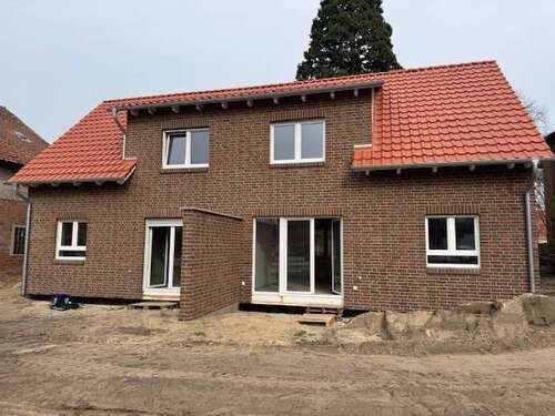 Foto - Haus zum Mieten in Gifhorn 950,00 € 81.97 m²