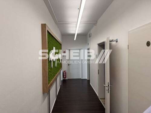 Foto - Büro in Crailsheim 4.938,70 € 617.34 m²