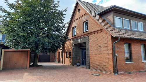Foto - Haus zum Kaufen in Petershagen 199.000,00 € 240 m²