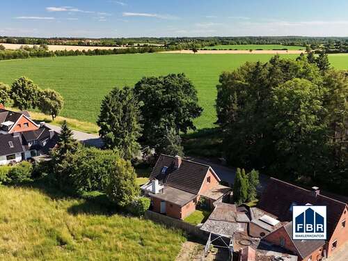 Foto - Haus zum Kaufen in Harmsdorf 309.000,00 € 136.94 m²