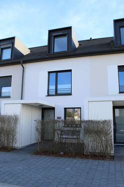Foto - Haus zum Kaufen in Bruchsal-Büchenau 599.000,00 € 145 m²
