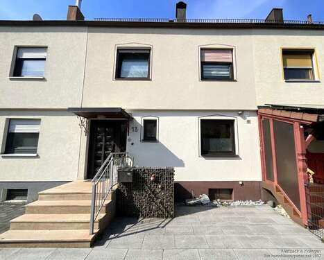 Foto - Haus zum Kaufen in Schwanstetten 320.000,00 € 115.58 m²