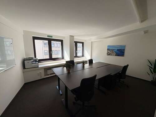 Foto - Büro in Köln 1.150,00 € 38 m² - 1.150,00&nbsp;EUR Kaltmiete, ca.&nbsp; 38,00&nbsp;m&sup2;