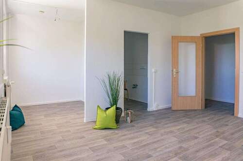 Foto - Wohnung zum Mieten in Chemnitz 174,00 € 32.31 m²