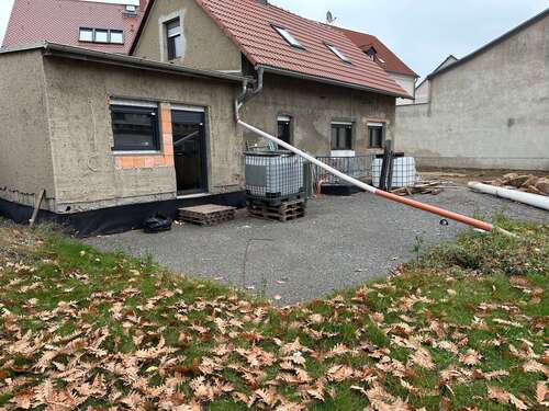 Foto - Haus zum Kaufen in Neukieritzsch 320.000,00 € 134 m²