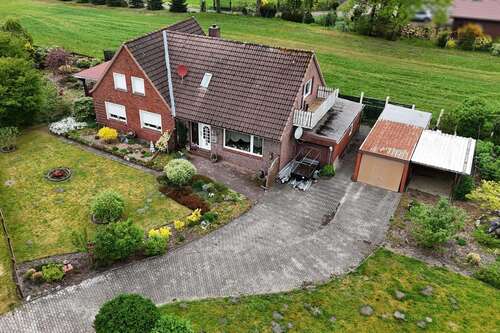 Foto - Haus zum Kaufen in Weener 179.000,00 € 170 m²