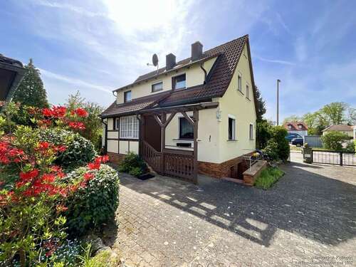 Foto - Haus zum Kaufen in Roth 319.000,00 € 101.5 m²