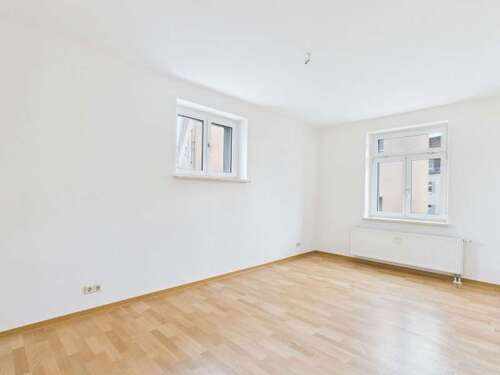 Foto - Wohnung zum Mieten in Chemnitz 306,00 € 53.74 m²