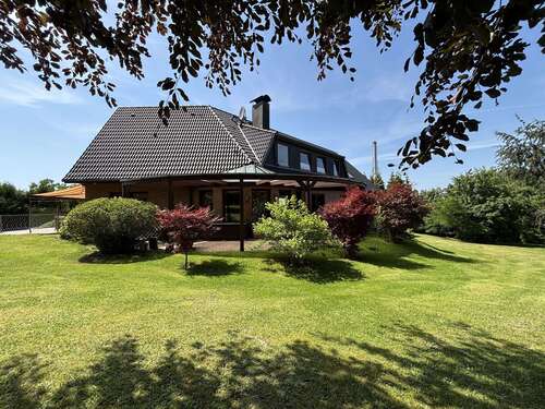Foto - Haus zum Kaufen in Geesthacht 1.199.000,00 € 320 m²