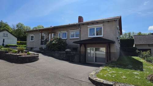 Foto - Haus zum Kaufen in Sinsheim 395.000,00 € 154.54 m²