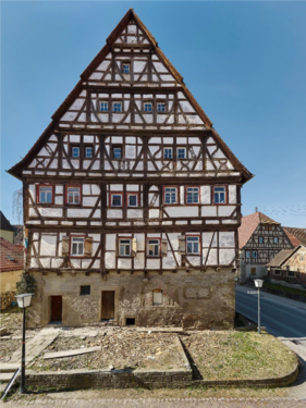 Foto - Haus zum Kaufen in Ammerbuch-Altingen 345.000,00 € 745 m²
